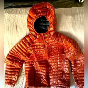 Mountain Hardwear Ghost Whisperer size L Rusty orange